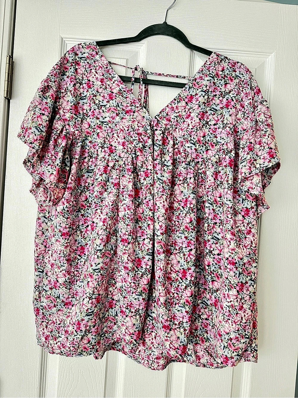 Lulus Successful Style Pink Floral Ruffled Short Sleeve Tie-Back Top